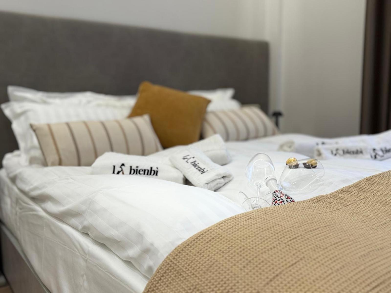 Hotel Labienbi' à Cosenza Extérieur photo