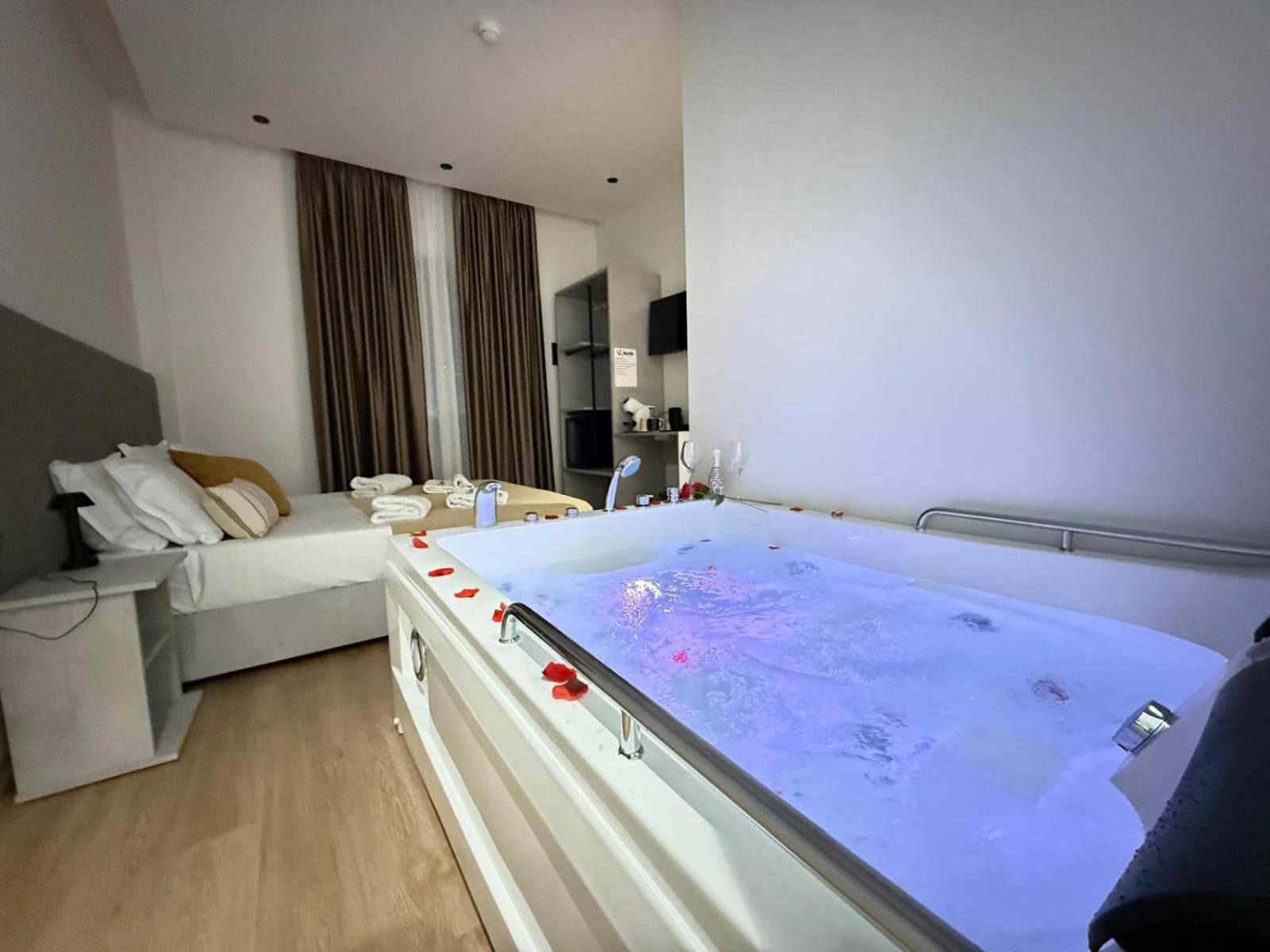Hotel Labienbi' à Cosenza Extérieur photo